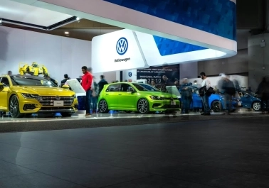 In the Driver’s Seat: Car Reviews and Comparisons sidebar image